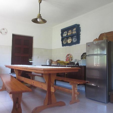 Casa Eira Do Povo 1 Guest House Vale de Colmeias Luaran gambar