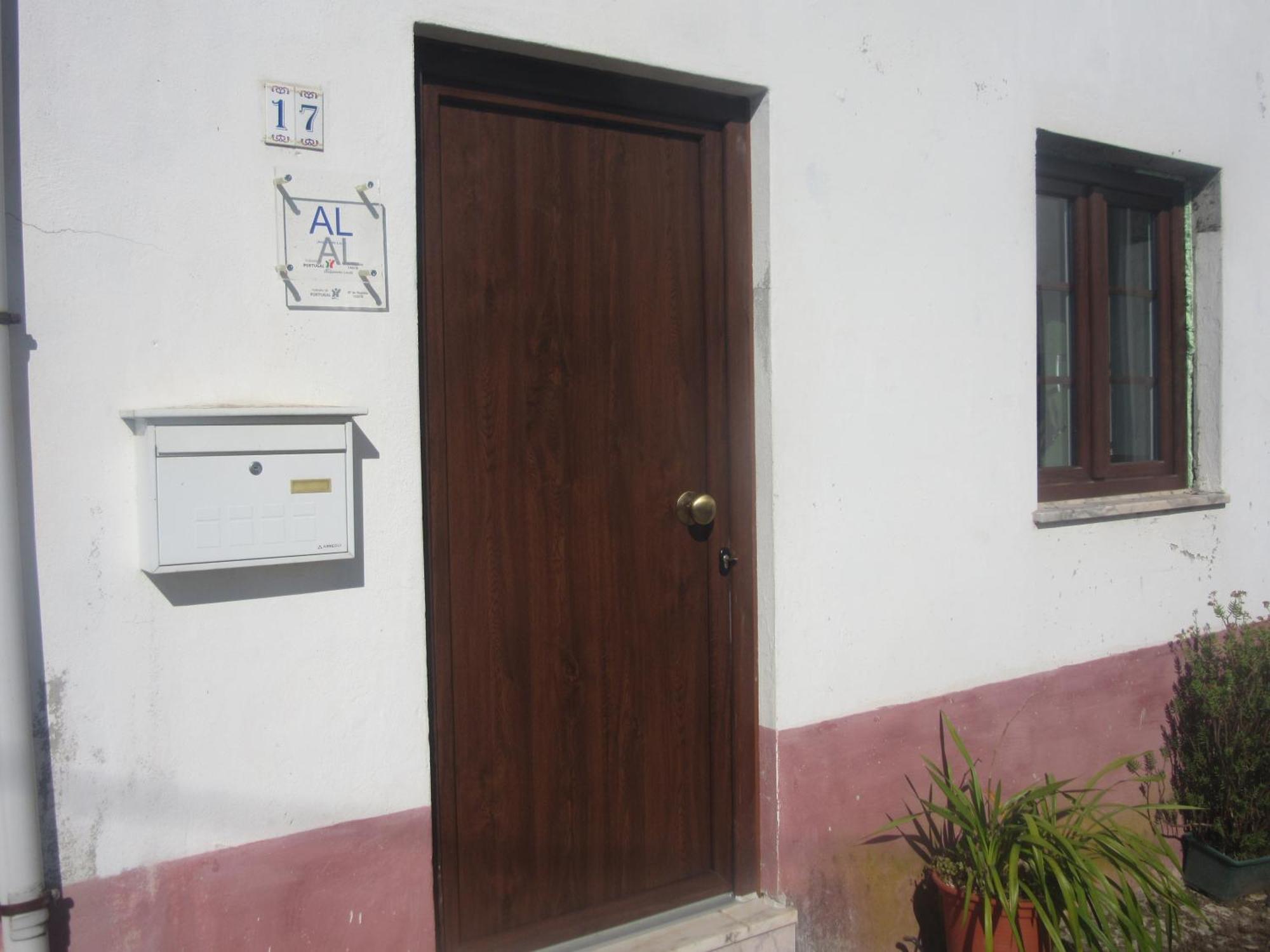 Casa Eira Do Povo 1 Guest House Vale de Colmeias Luaran gambar